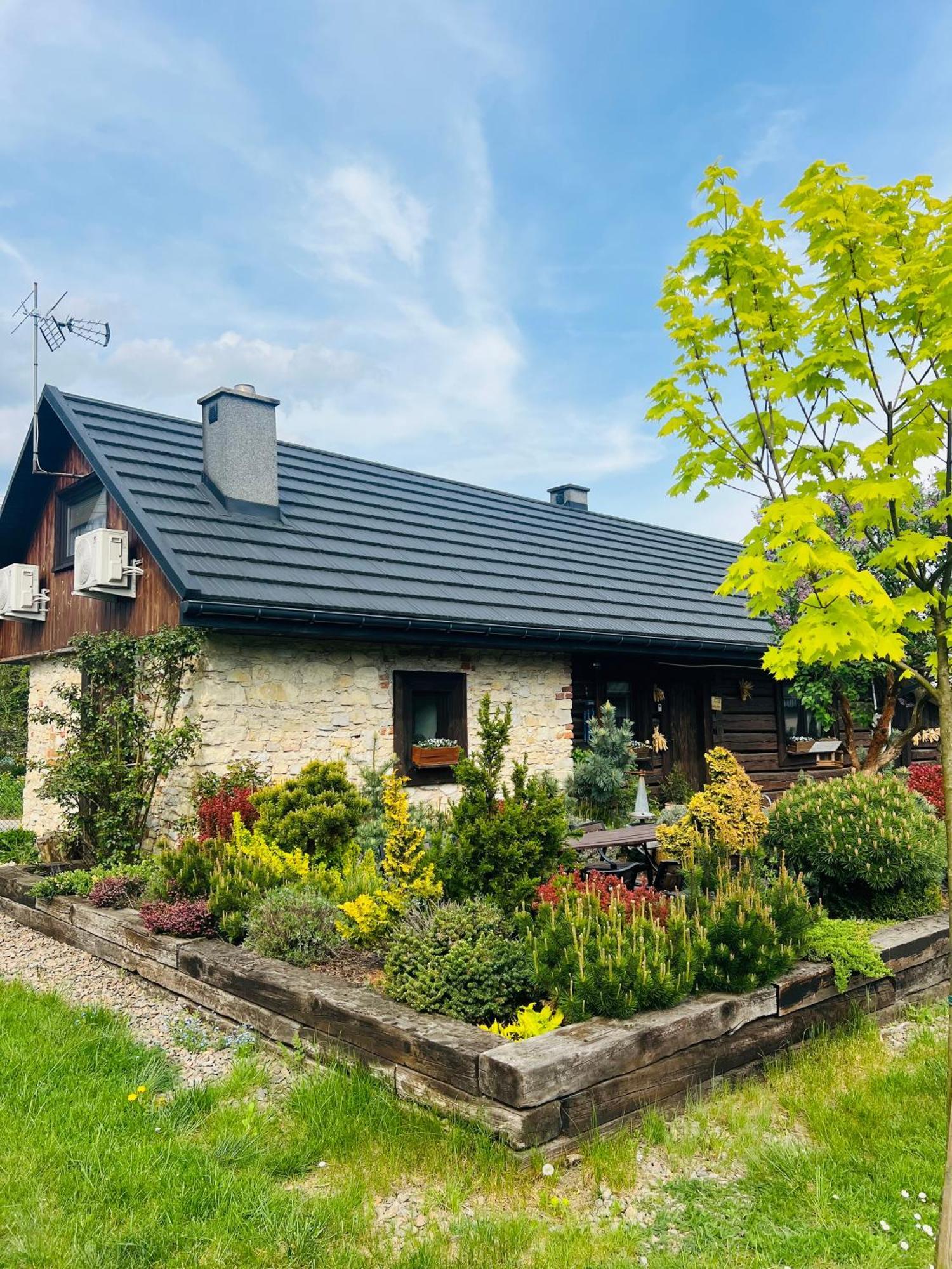 Malinowa Chatka Jankowice  Exterior photo